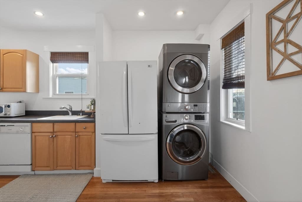 102 Grant # B, Somerville MA 02145 photo 14