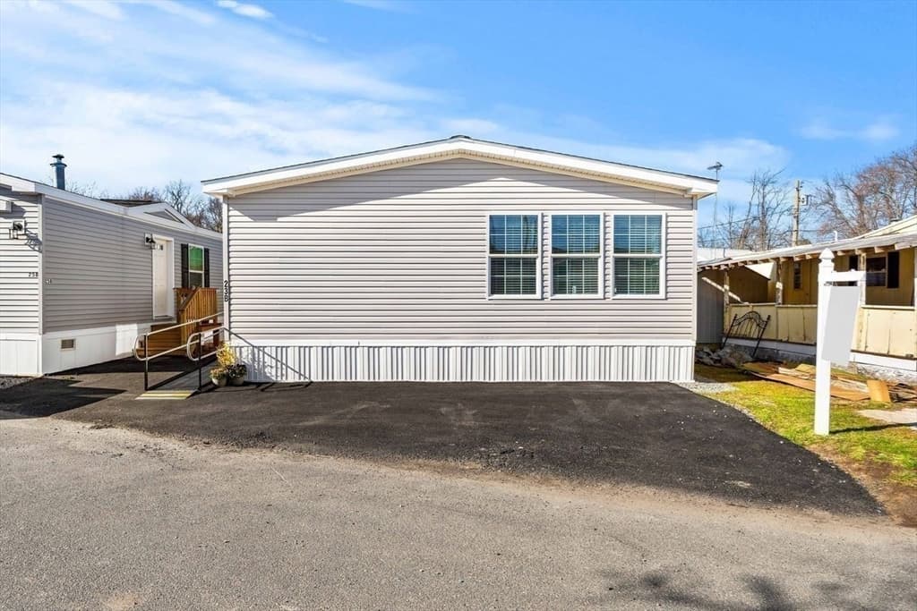 200 North St # B, Danvers MA 01923 photo 32