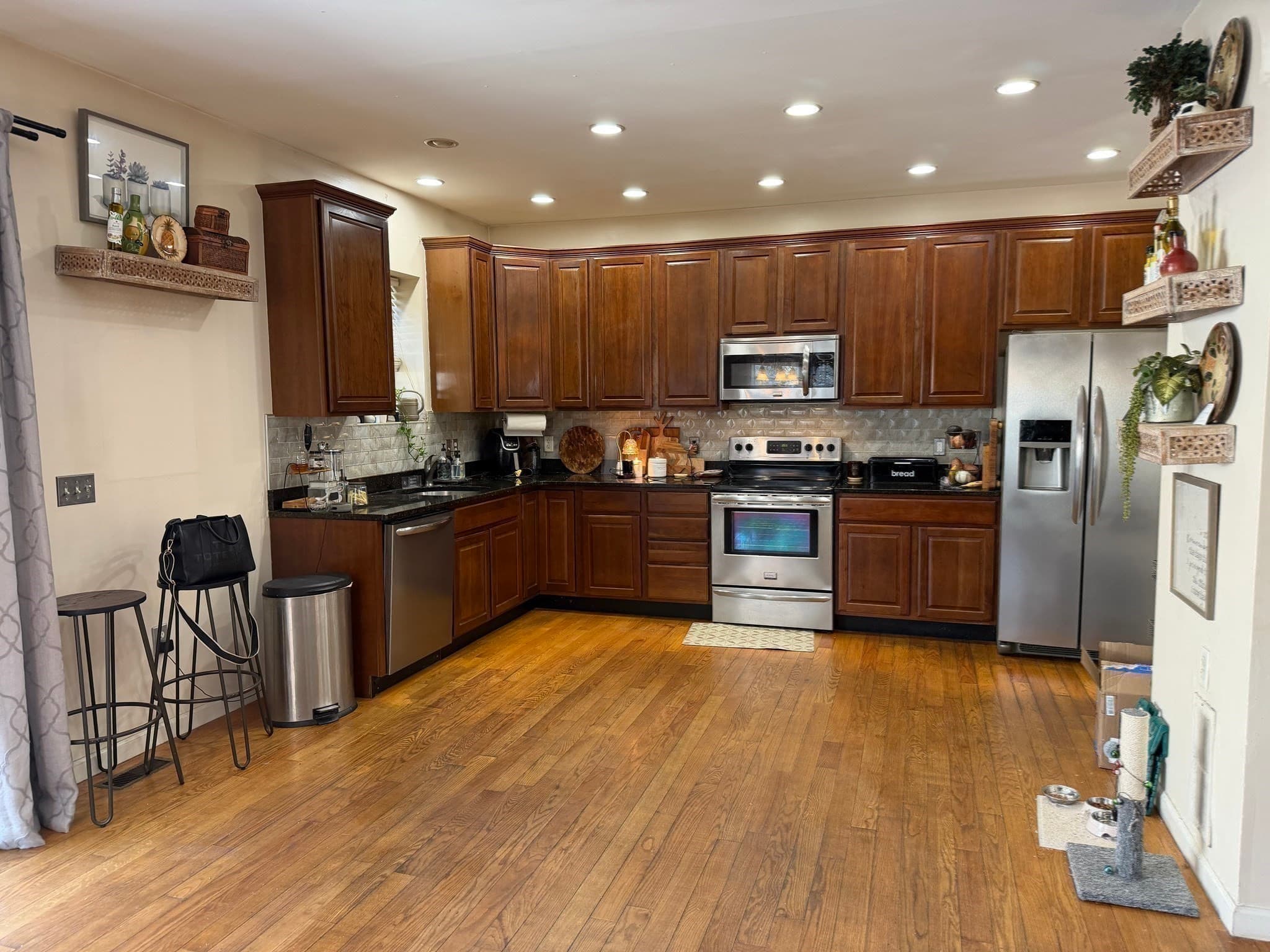 Condominium at 10 Milton Ridge Road # 10, Lynn MA 01902, photo 11 of 37