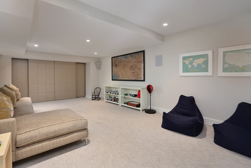 39 Worthington Rd, Brookline MA 02446 photo 30