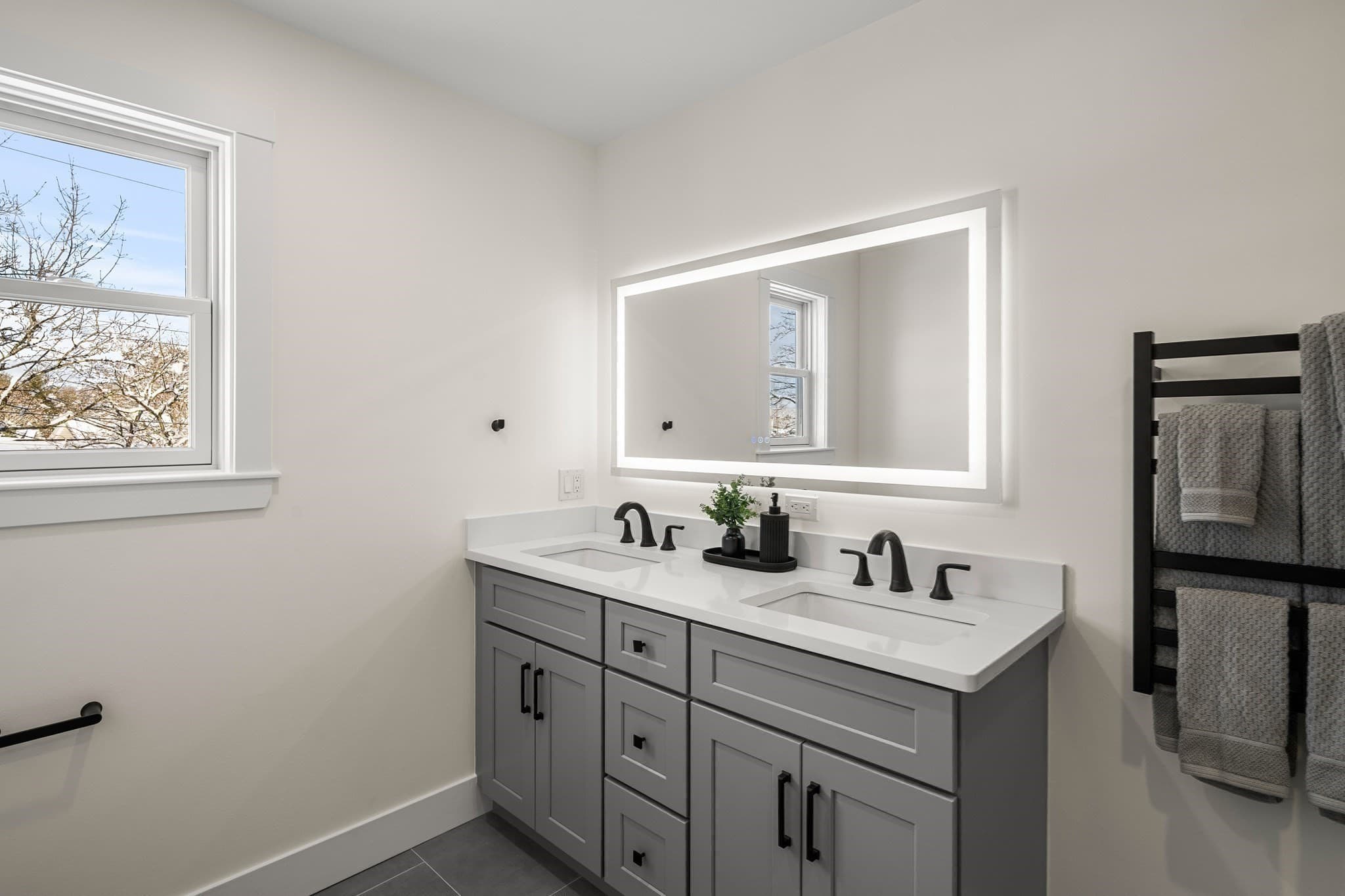 Condominium at 35 Neillian Way # 35A, Bedford MA 01730, photo 13 of 30