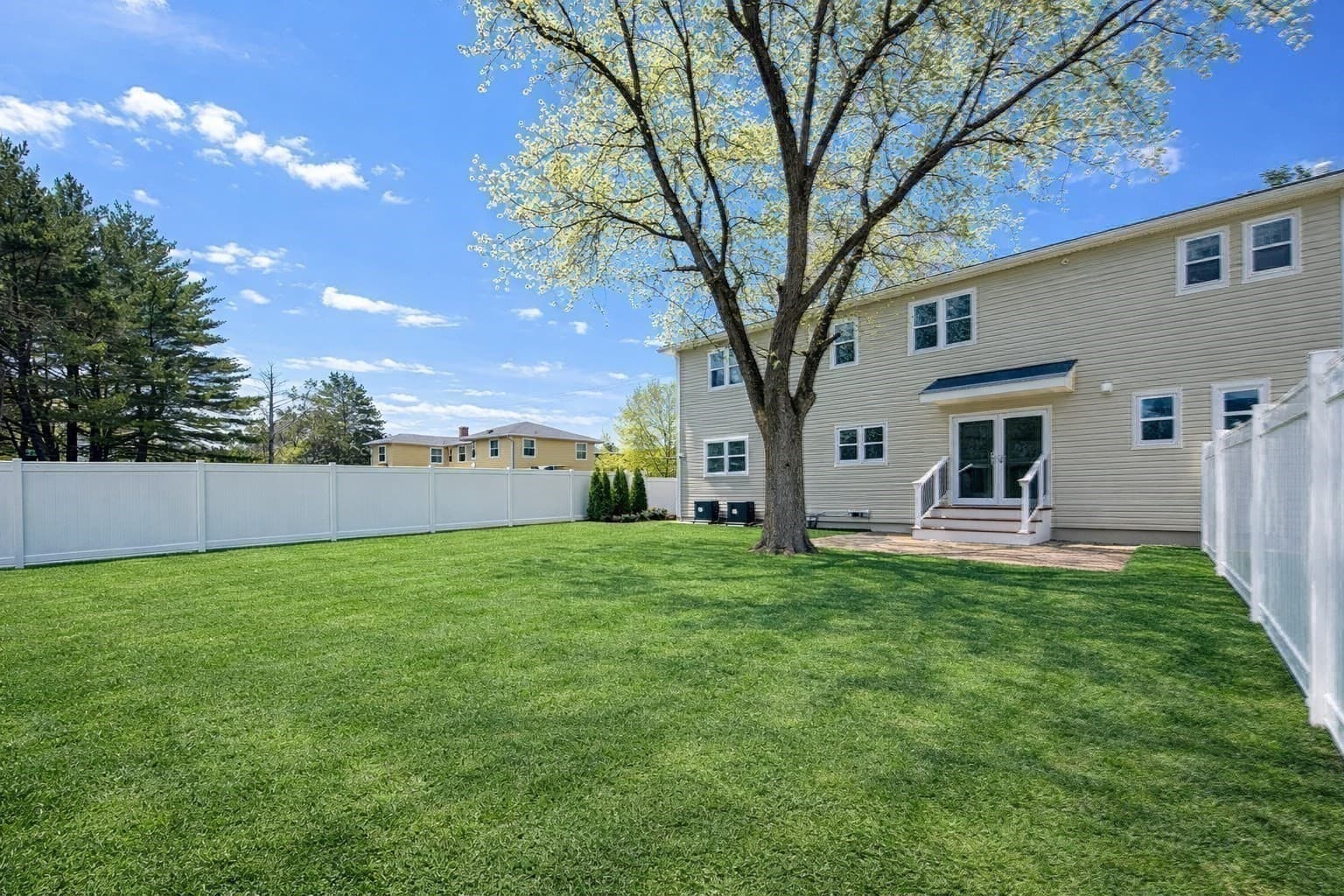 Condominium at 35 Neillian Way # 35A, Bedford MA 01730, photo 28 of 30