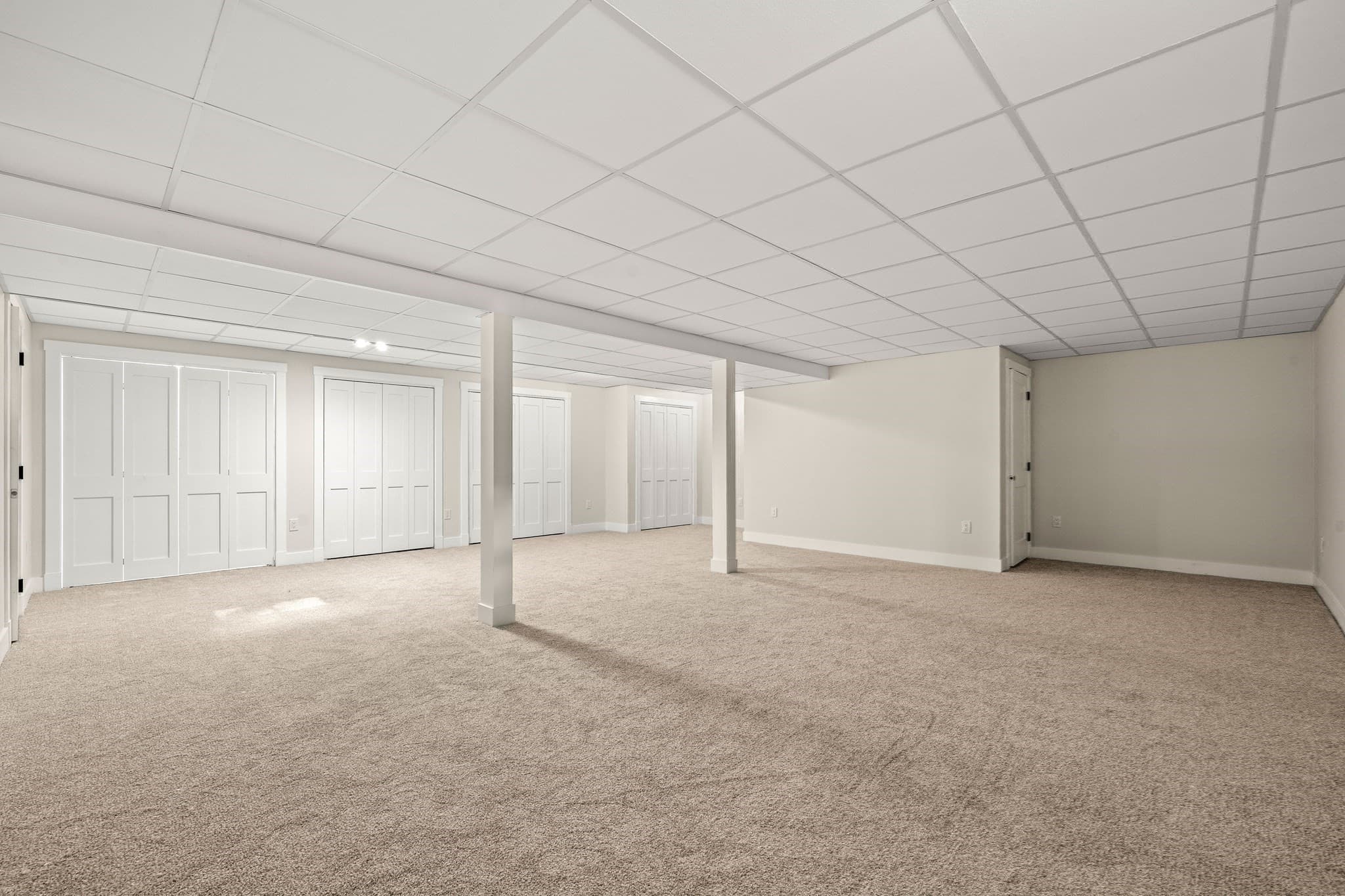 Condominium at 35 Neillian Way # 35A, Bedford MA 01730, photo 25 of 30