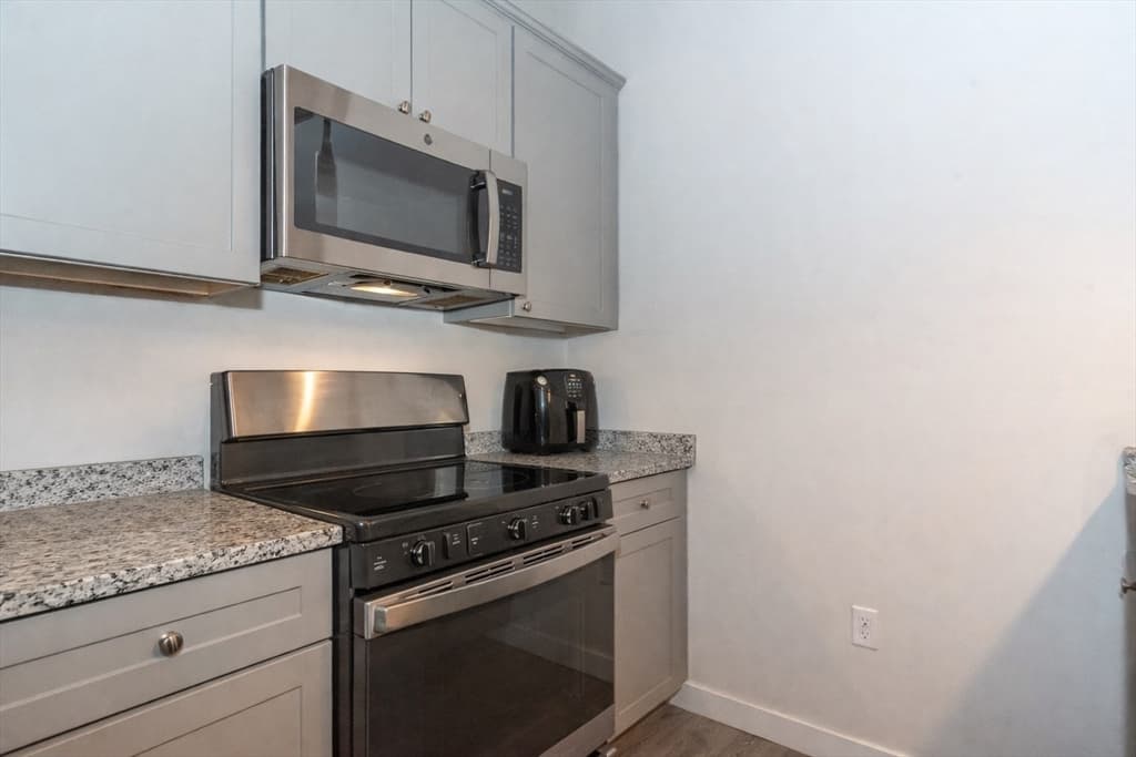 55 Sterling St # 305, Clinton MA 01510 photo 7