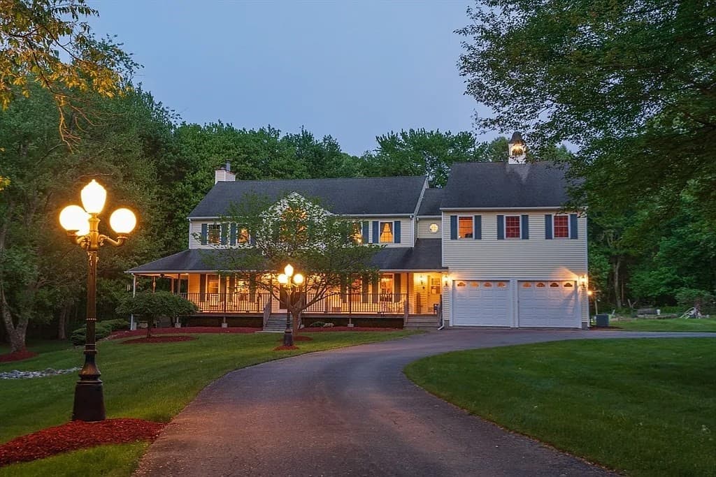 31 Swing Drive, Berkley MA 02779