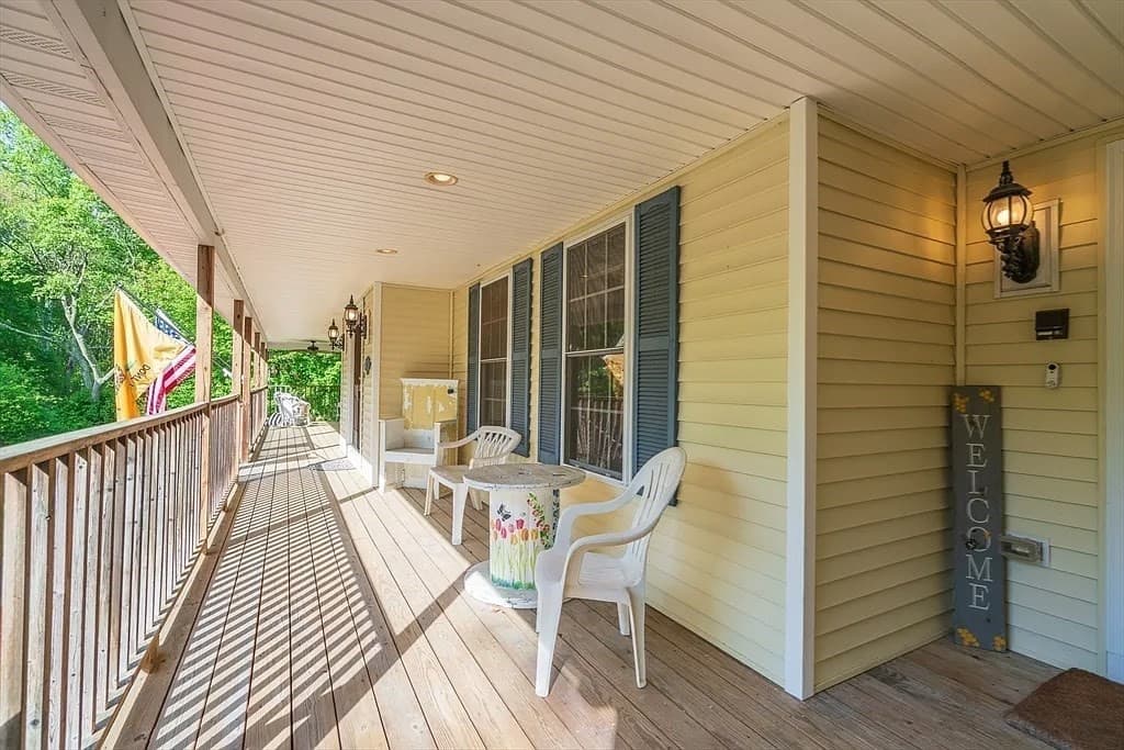 Single Family Residence at 31 Swing Drive, Berkley MA 02779, Berkley, photo 24 of 30