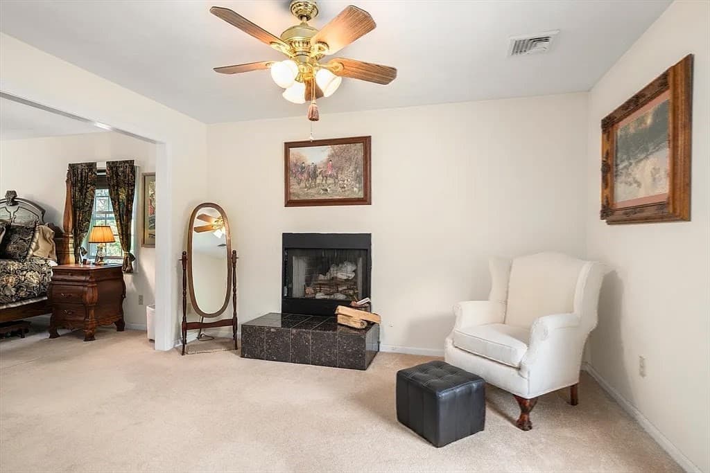 Single Family Residence at 31 Swing Drive, Berkley MA 02779, Berkley, photo 15 of 30