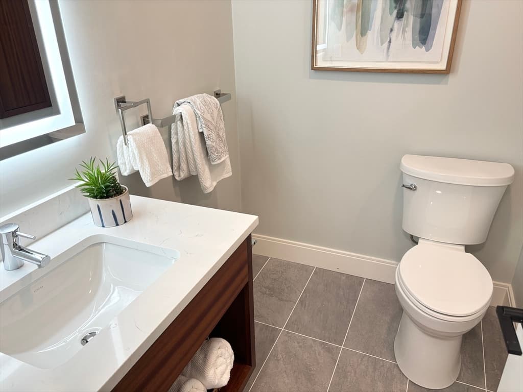 Condominium at 1391 Main Street # 305, Walpole MA 02081, photo 25 of 31
