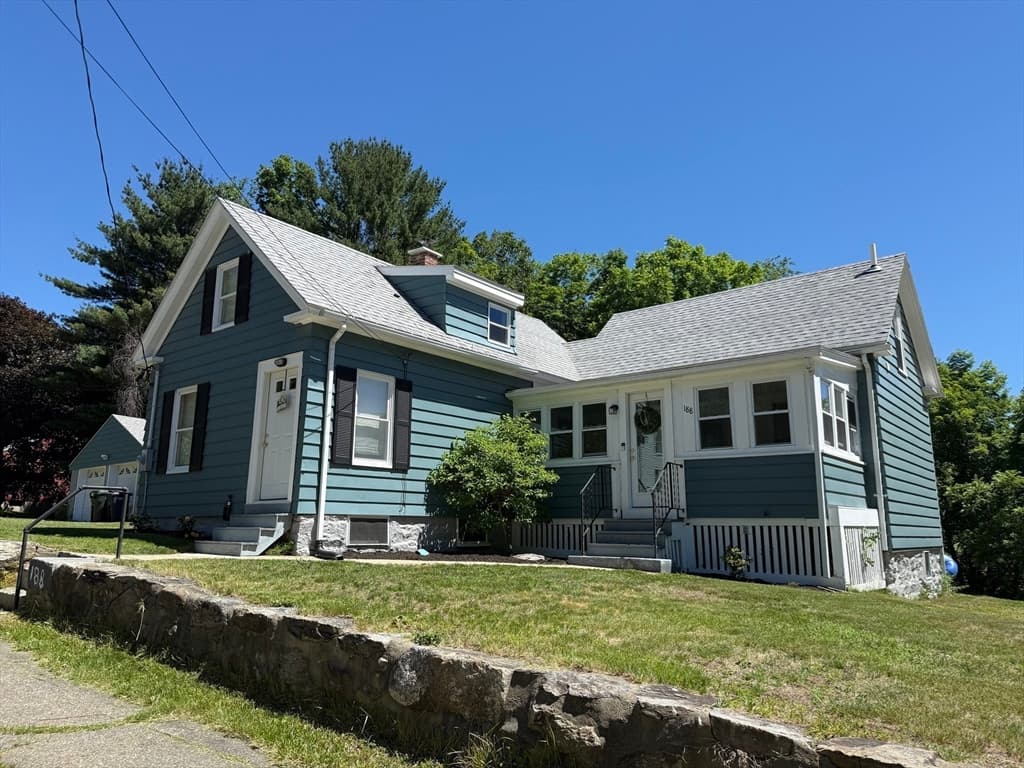 188 Princeton St, Holden MA 01520