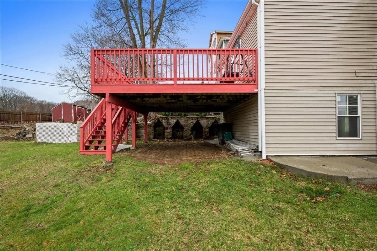 Single Family Residence at 7 Chadwick St, Worcester MA 01605, photo 34 of 40