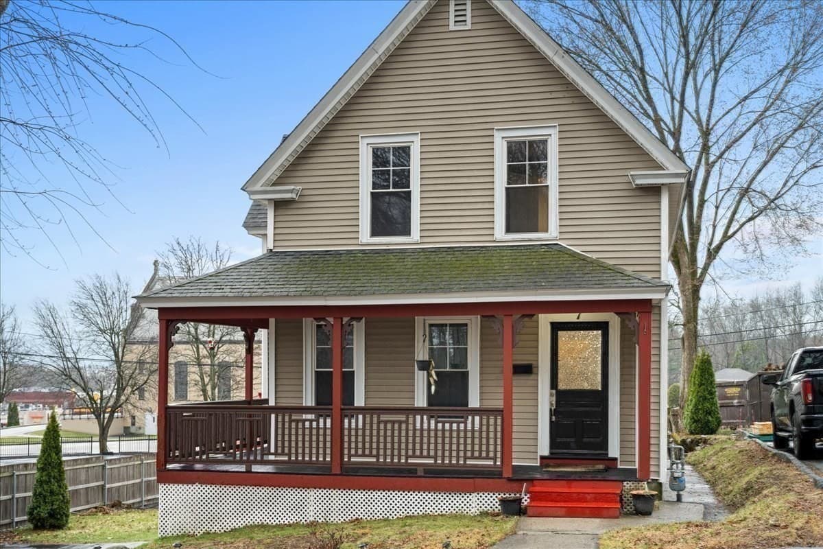 Single Family Residence at 7 Chadwick St, Worcester MA 01605, photo 40 of 40