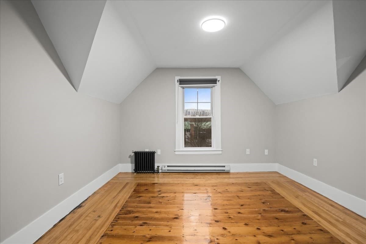 Single Family Residence at 7 Chadwick St, Worcester MA 01605, photo 21 of 40