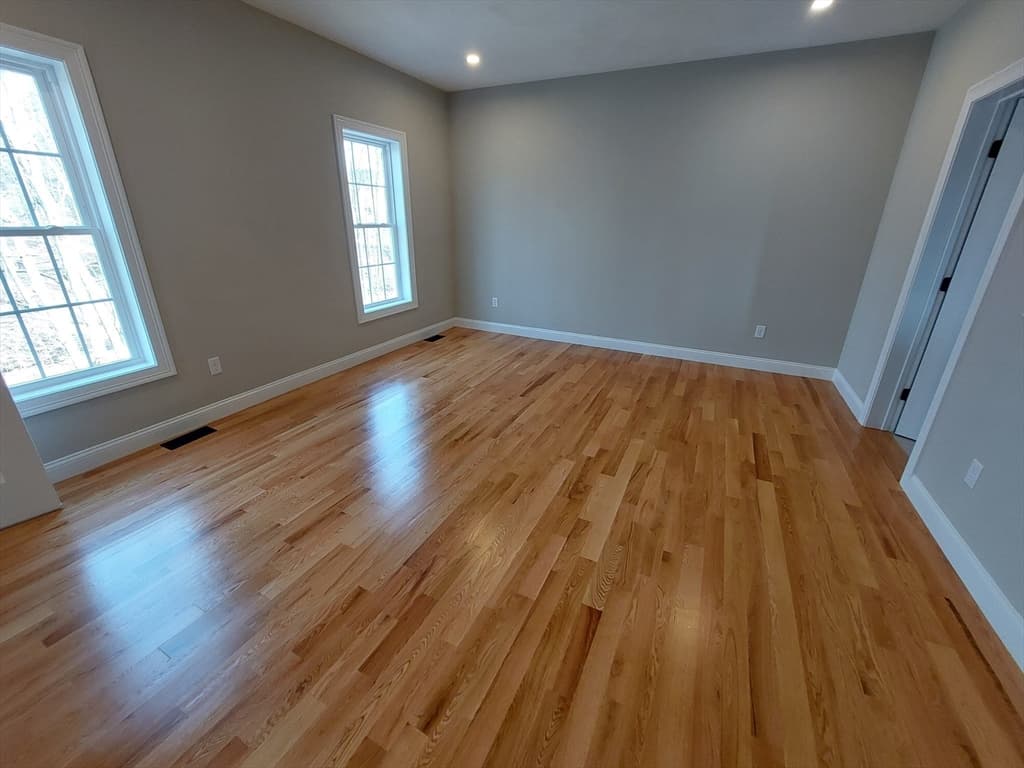 Single Family Residence at 20B Crownshield, Uxbridge MA 01569, photo 8 of 20