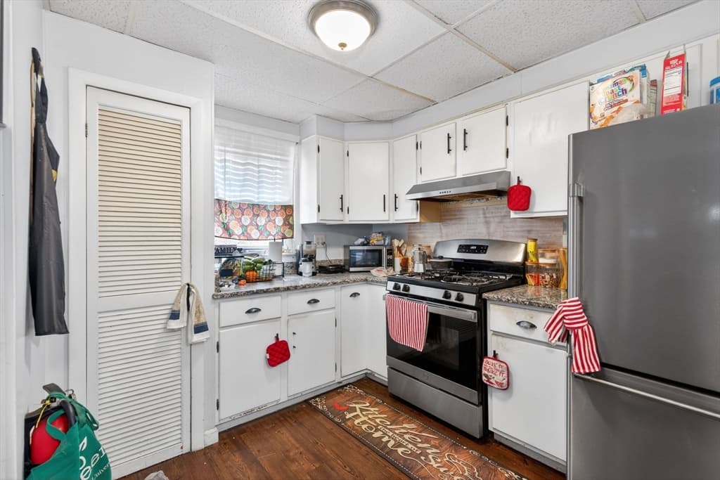 2 Family - 2 Units Up/Down at 963 Winthrop Ave, Revere MA 02151, Revere, photo 2 of 15