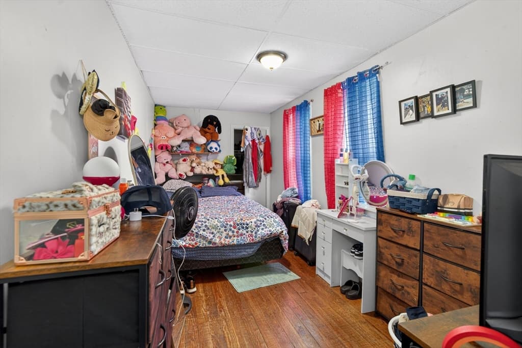 2 Family - 2 Units Up/Down at 963 Winthrop Ave, Revere MA 02151, Revere, photo 10 of 15