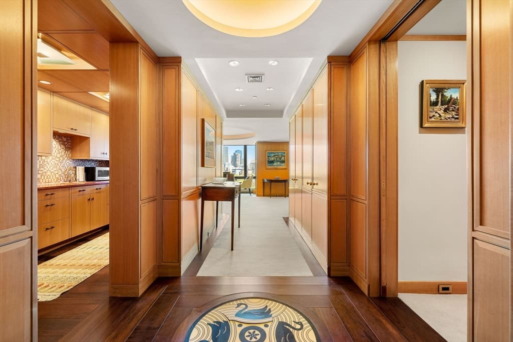 Condominium at 2 Commonwealth Ave # 14B, Boston MA 02116, photo 6 of 22