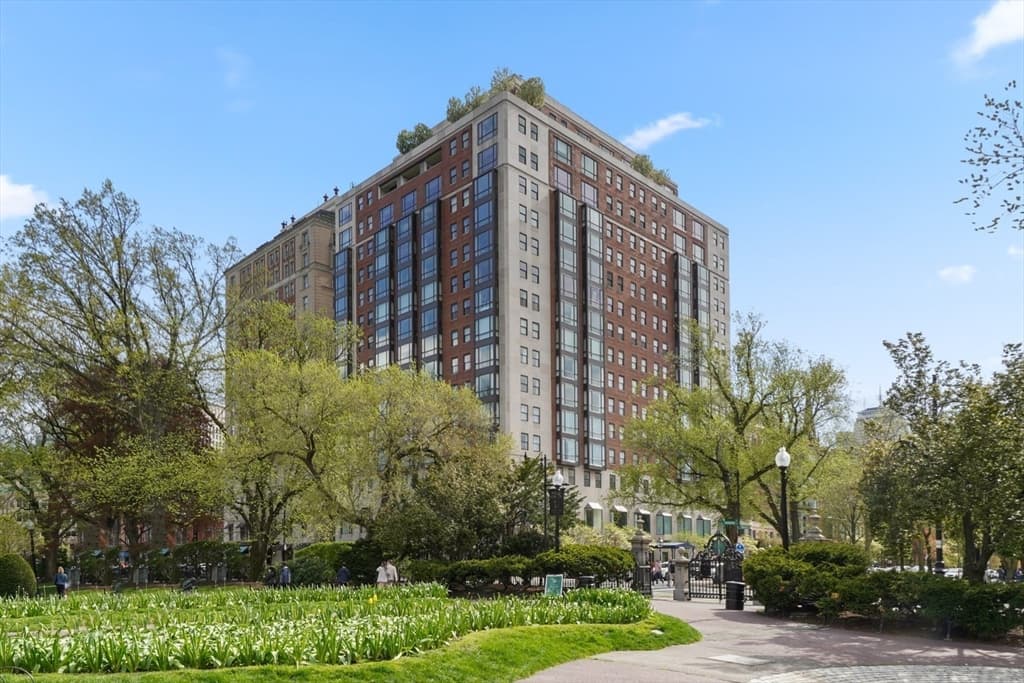 Condominium at 2 Commonwealth Ave # 14B, Boston MA 02116, photo 16 of 22