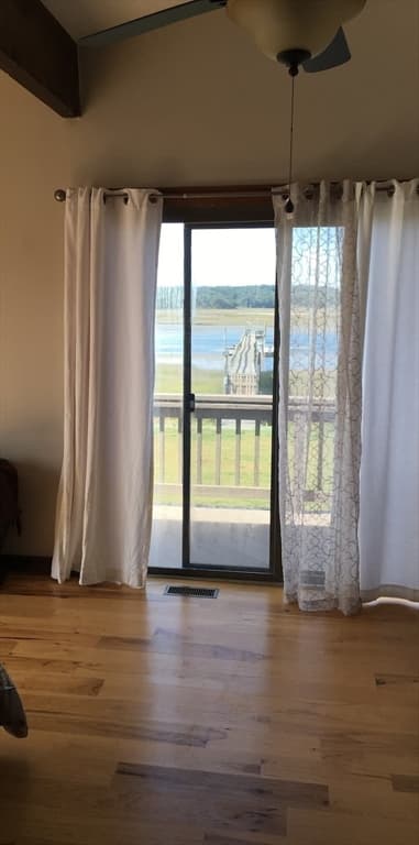 Single Family Residence at 271 Central Ave, Scituate MA 02047, photo 6 of 18