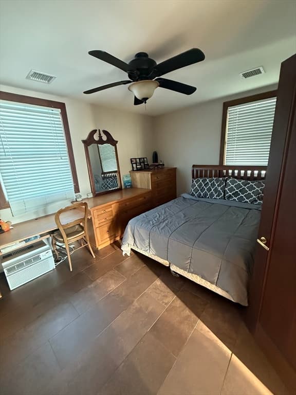 Single Family Residence at 271 Central Ave, Scituate MA 02047, photo 10 of 18