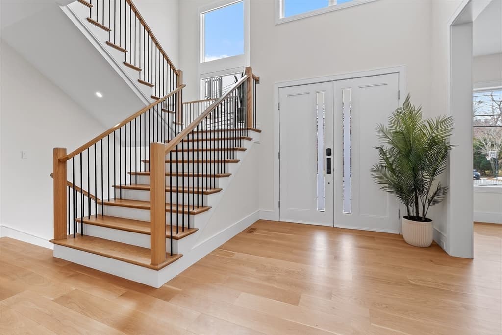 Single Family Residence at 5 Colonial Rd, Needham MA 02492, photo 3 of 36