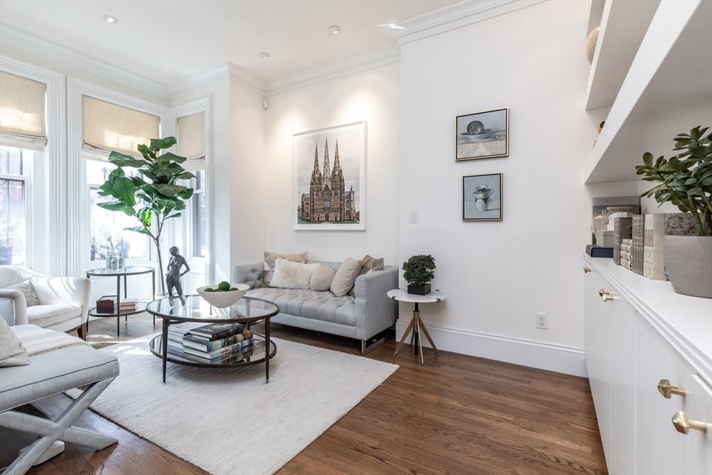 Single Family Residence at 13 Wellington St, Boston MA 02118, photo 10 of 17