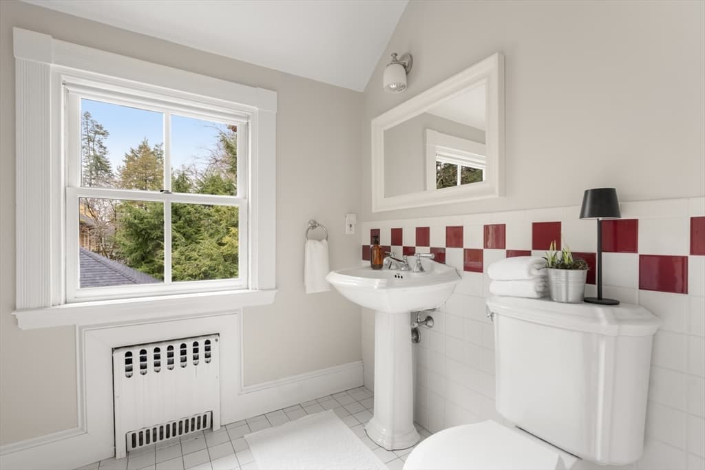 213 School St, Milton MA 02186 photo 19