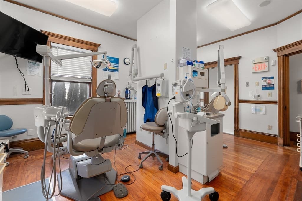 826 Broadway, Everett MA 02149 photo 16