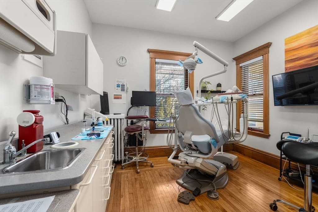 826 Broadway, Everett MA 02149 photo 12