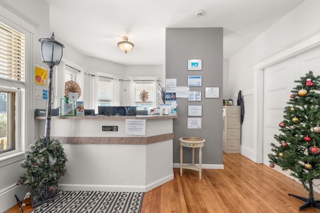826 Broadway, Everett MA 02149 photo 9