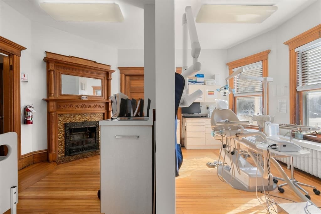 826 Broadway, Everett MA 02149 photo 18