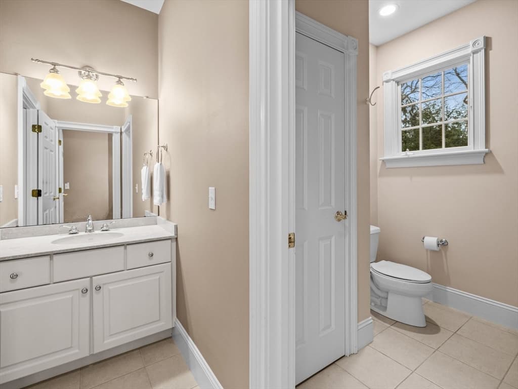 Single Family Residence at 14 Old Hickory Path, Westborough MA 01581, Westborough, photo 36 of 42