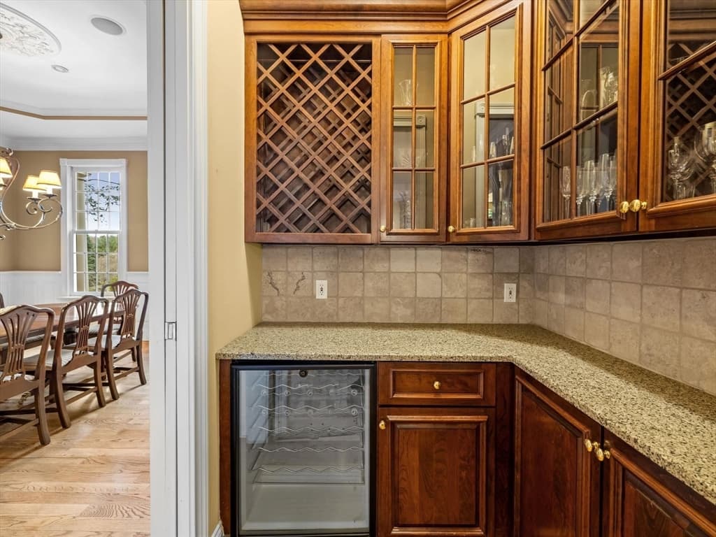 Single Family Residence at 14 Old Hickory Path, Westborough MA 01581, Westborough, photo 11 of 42