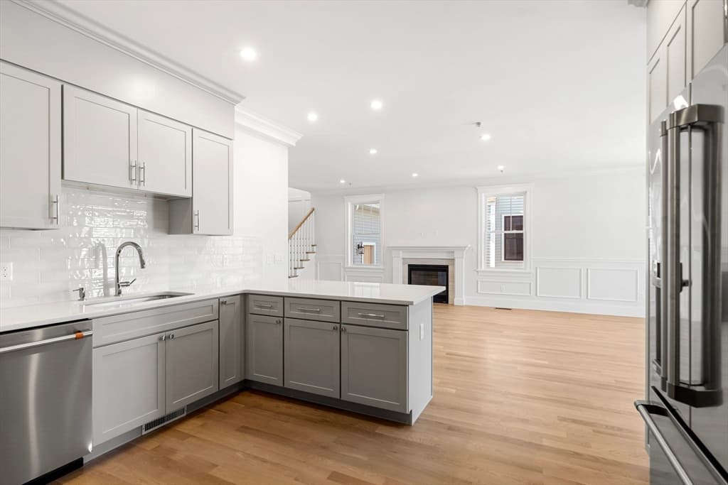 24 Fellows Rd # 3, Ipswich MA 01938 photo 10