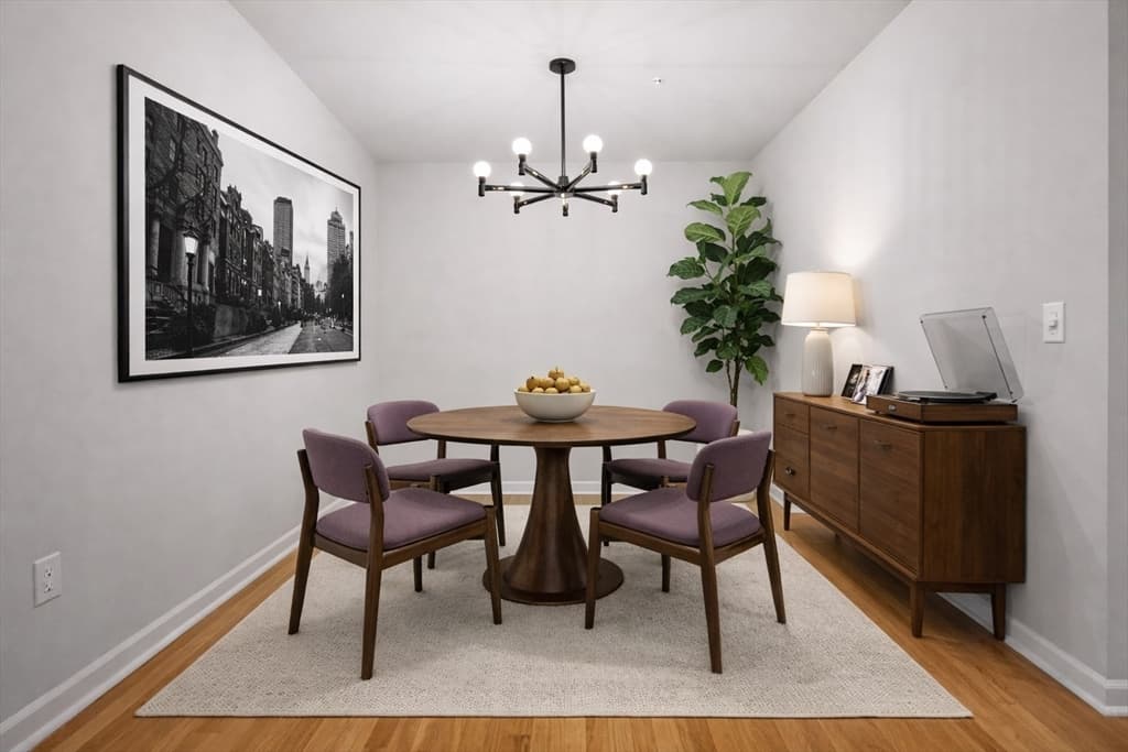 Condominium at 4 Stratton Dr # 308, Woburn MA 01801, Woburn, photo 5 of 24