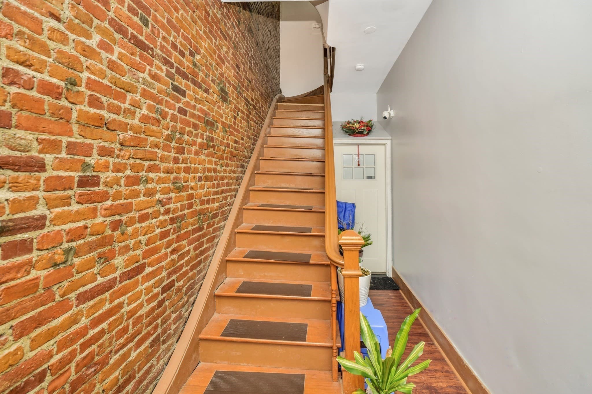 Condominium at 5-7 Everett Ave # 2, Boston MA 02125, Boston, photo 2 of 12
