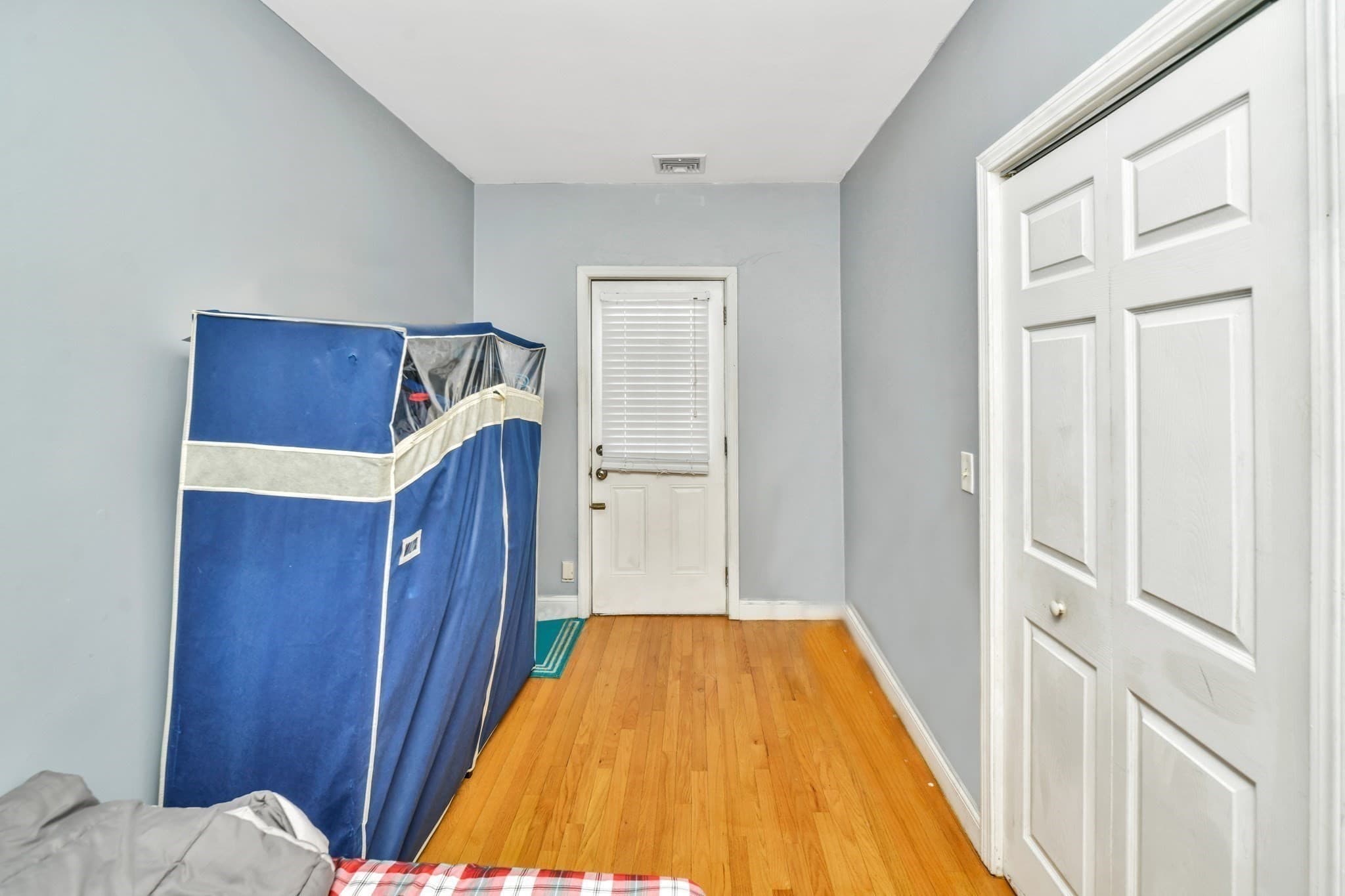 Condominium at 5-7 Everett Ave # 2, Boston MA 02125, Boston, photo 11 of 12