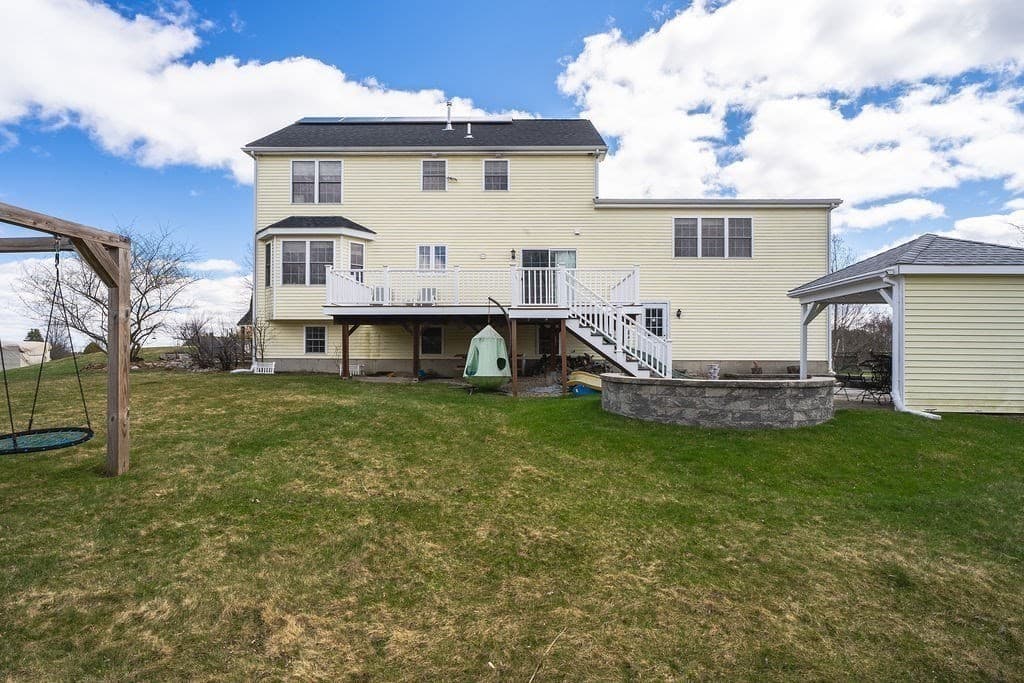 Single Family Residence at 9 White Rd, Mendon MA 01756, Mendon, photo 35 of 41