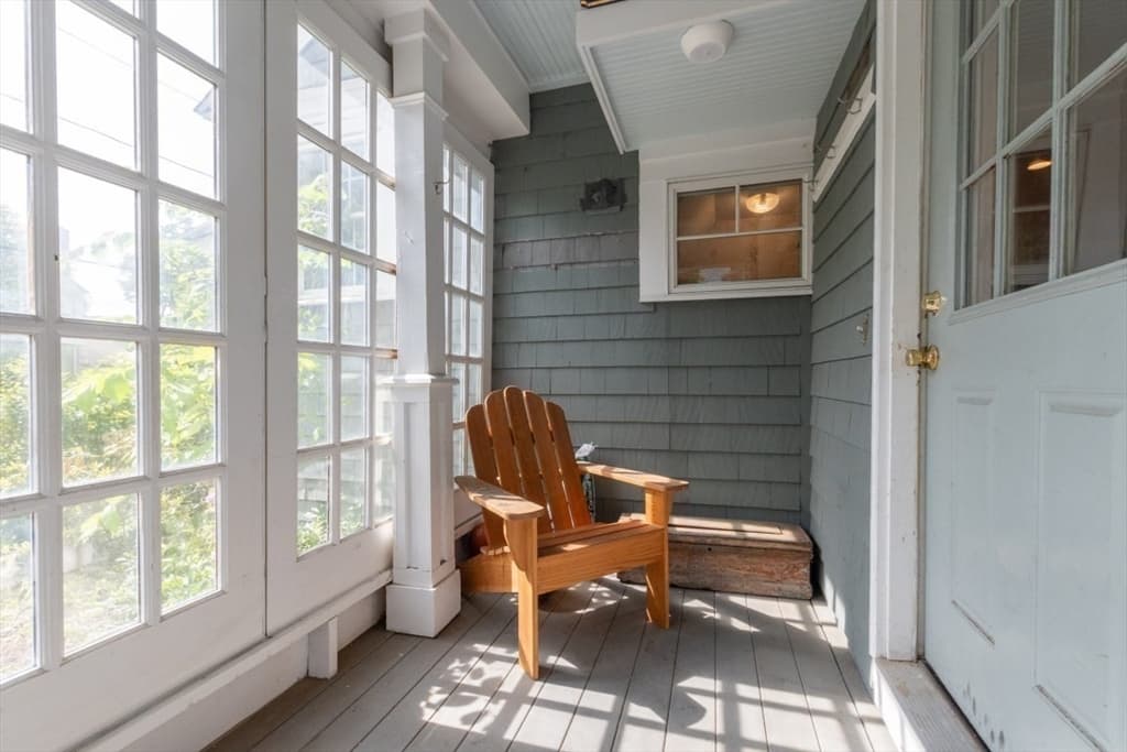 6 Willow Street, Wellesley MA 02481 photo 27