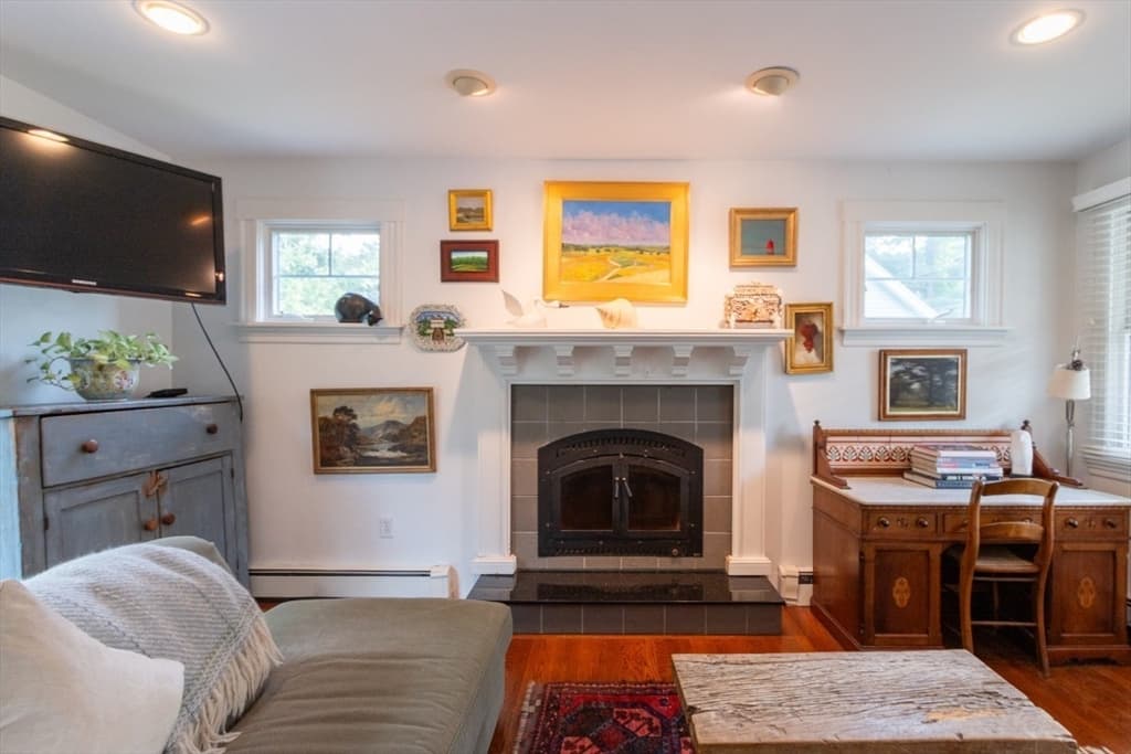 6 Willow Street, Wellesley MA 02481 photo 16