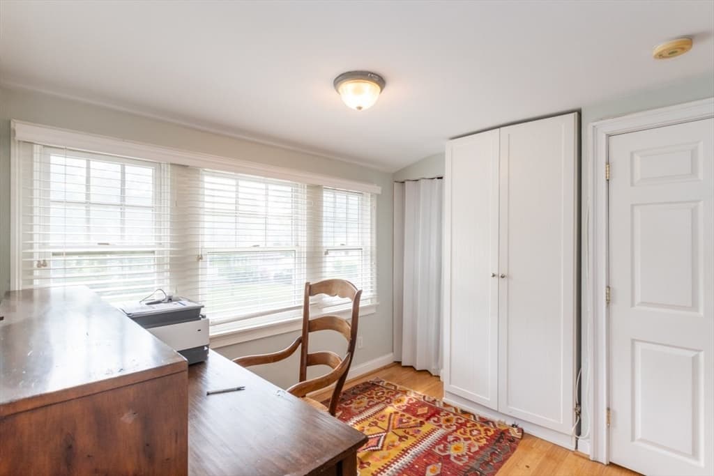 6 Willow Street, Wellesley MA 02481 photo 22