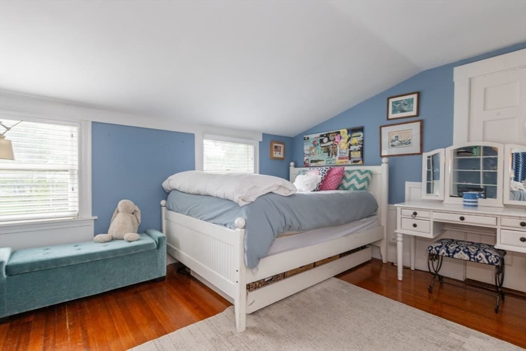 6 Willow Street, Wellesley MA 02481 photo 24