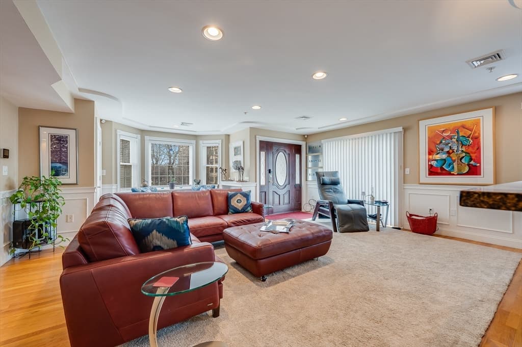1328 Broadway # 3, Somerville MA 02144 photo 2