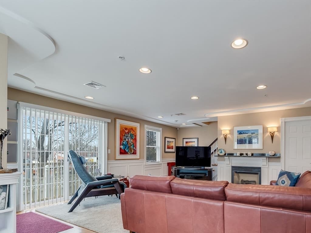1328 Broadway # 3, Somerville MA 02144 photo 5