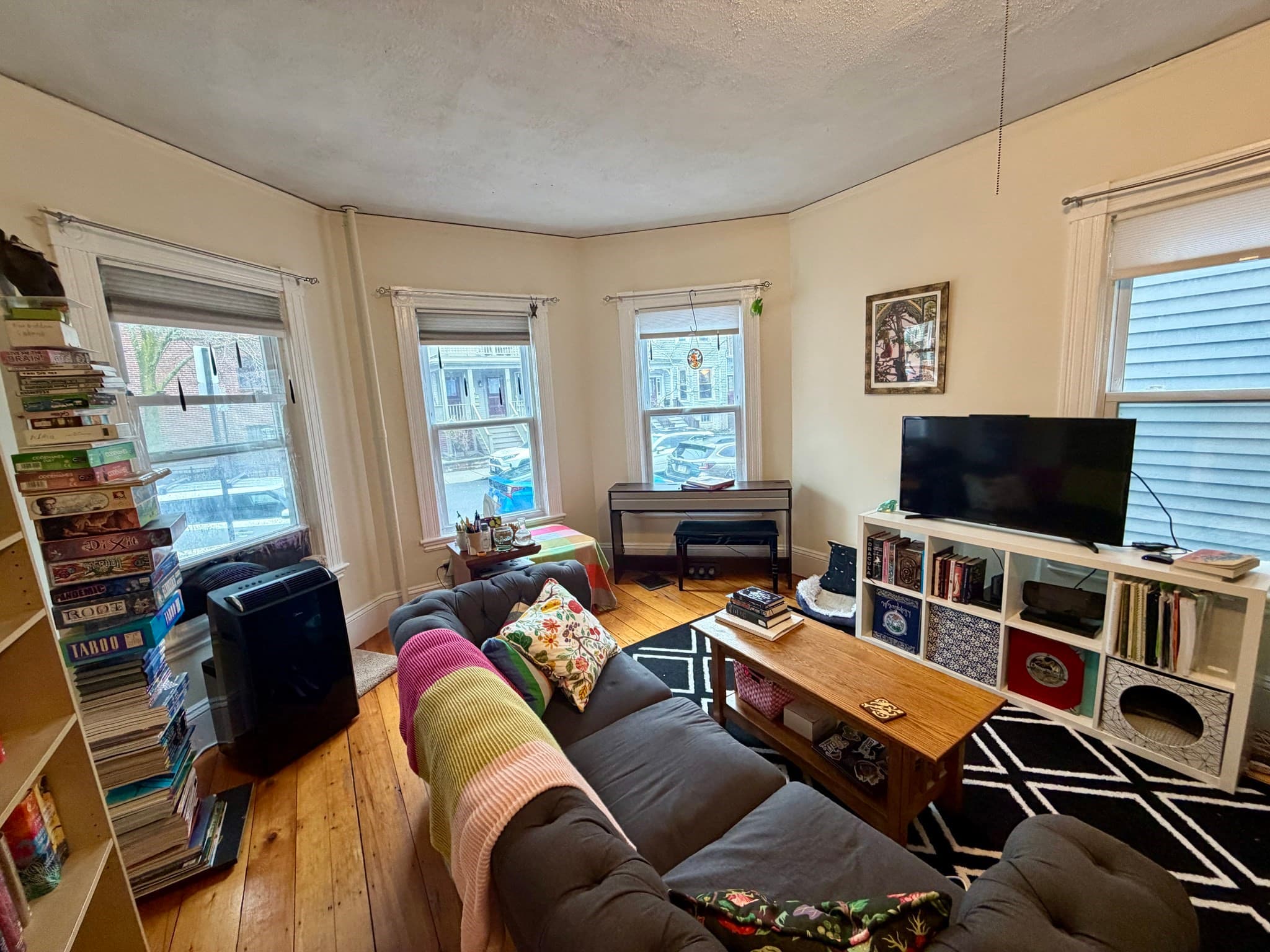 3 Family at 24 Linden Avenue, Somerville MA 02143, photo 2 of 11