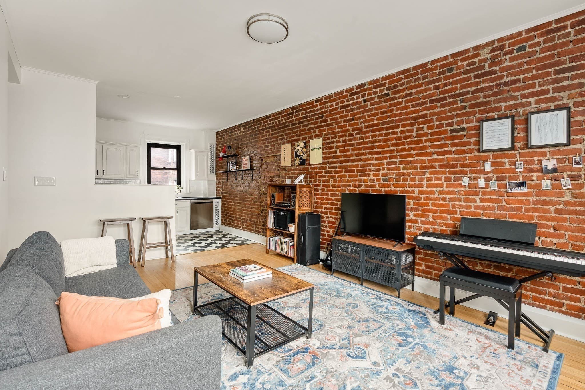 Condominium at 111 Jersey St # 12, Boston MA 02215, photo 2 of 17