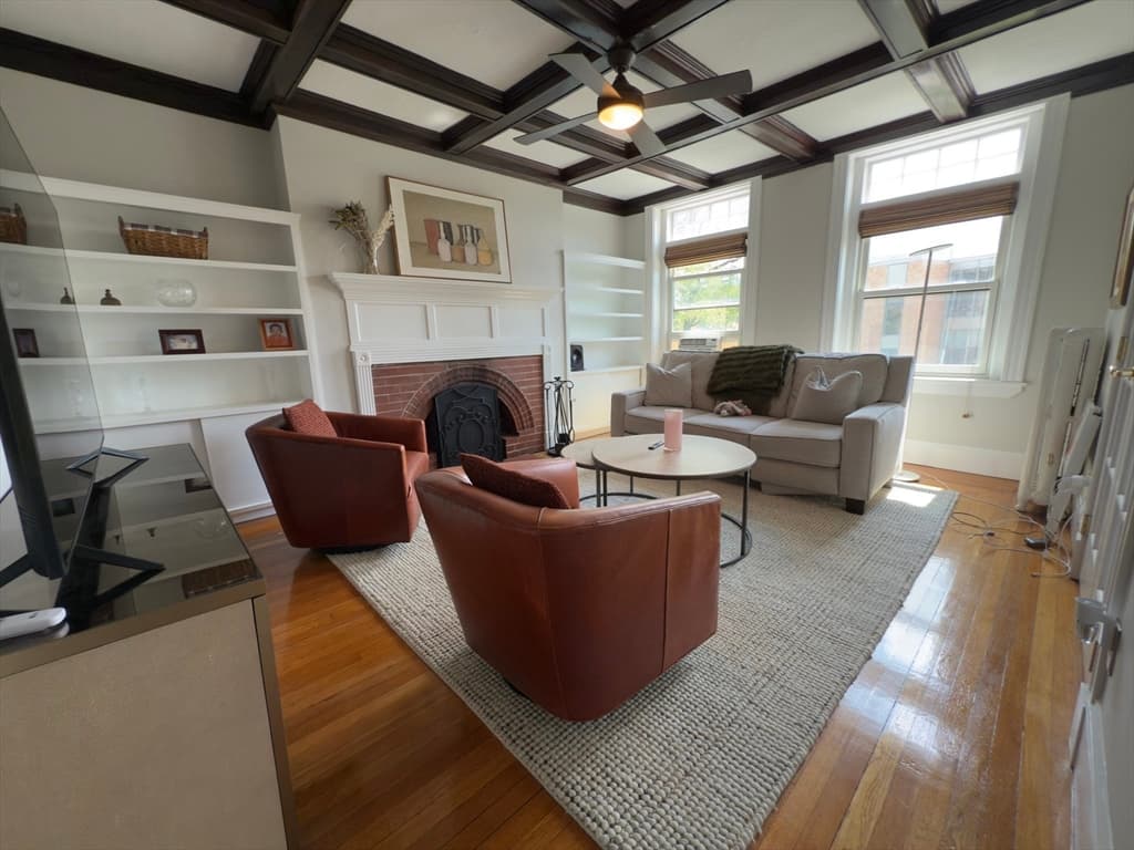 33 Westbourne Ter # 3, Brookline MA 02446 photo 2