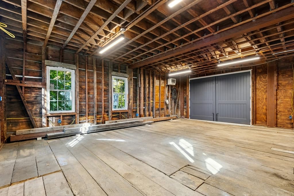 8 Pine St # 4, Boston MA 02136 photo 6