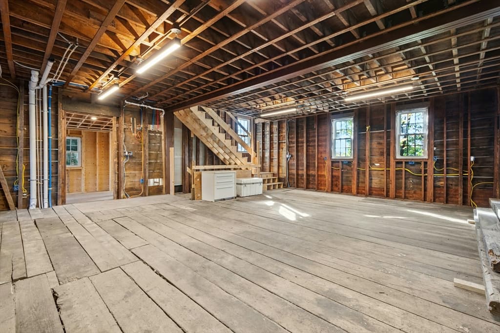 8 Pine St # 4, Boston MA 02136 photo 3