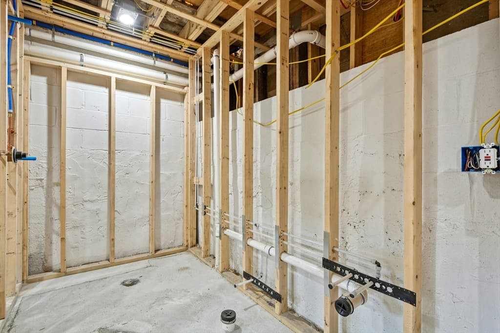 8 Pine St # 4, Boston MA 02136 photo 20