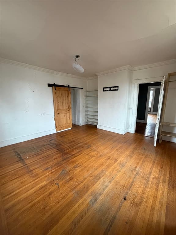 1030 Worthington St, Springfield MA 01109 photo 8